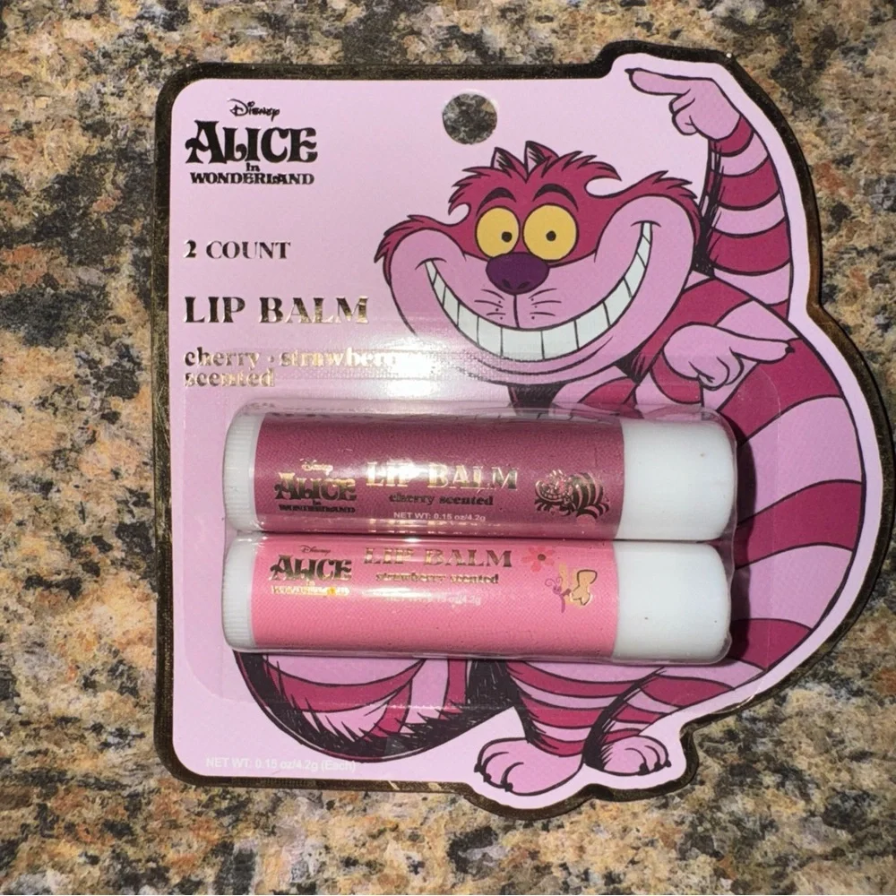 Disney Alice in Wonderland Makeup Lip Set Lip Cheshire Cat Gloss Lip Balm kids